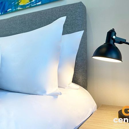 Central Serviced Apartments - Cosy 1 Bedroom - Walk Away From City Quay V&A - Walk To Bus And Train Station - Easy Access To City Centre - Fast Wi-Fi - Fully Equipped - Weekly & Monthly Stay Offers Dundee Ngoại thất bức ảnh