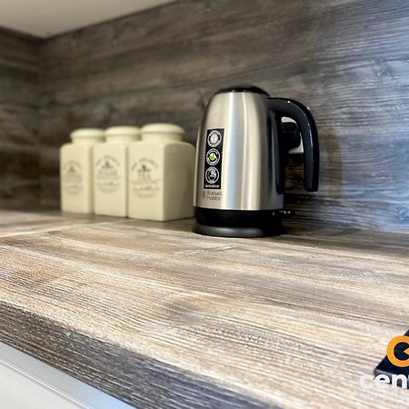 Central Serviced Apartments - Cosy 1 Bedroom - Walk Away From City Quay V&A - Walk To Bus And Train Station - Easy Access To City Centre - Fast Wi-Fi - Fully Equipped - Weekly & Monthly Stay Offers Dundee Ngoại thất bức ảnh